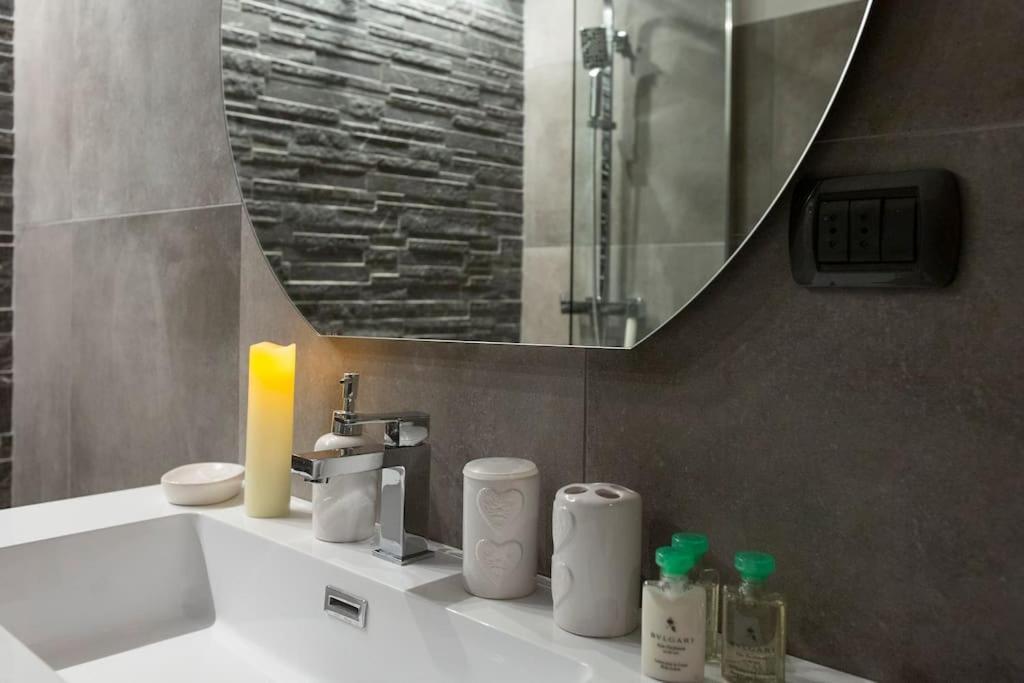 My Charming Apartments In Centro Citta-San Lorenzo Suite Milan Bagian luar foto