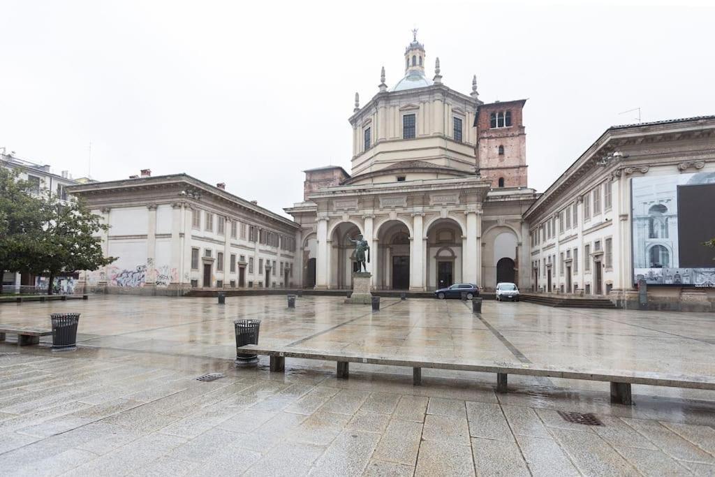 My Charming Apartments In Centro Citta-San Lorenzo Suite Milan Bagian luar foto