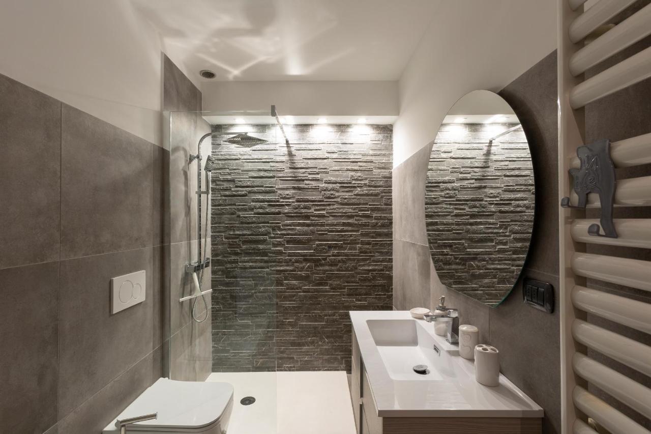 My Charming Apartments In Centro Citta-San Lorenzo Suite Milan Bagian luar foto