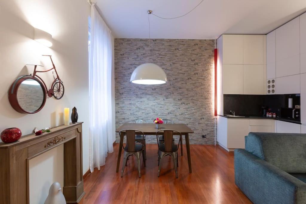 My Charming Apartments In Centro Citta-San Lorenzo Suite Milan Bagian luar foto